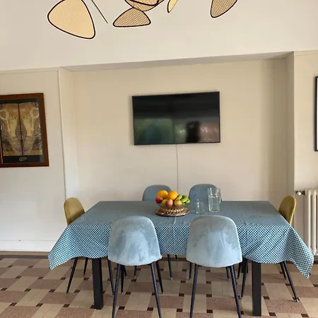 Alloggio in famiglia Avec Acces Terrasse Et Piscine