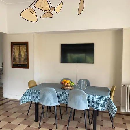 Alloggio in famiglia Avec Acces Terrasse Et Piscine Nizza