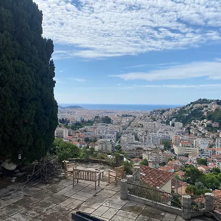 Avec Acces Terrasse Et Piscine