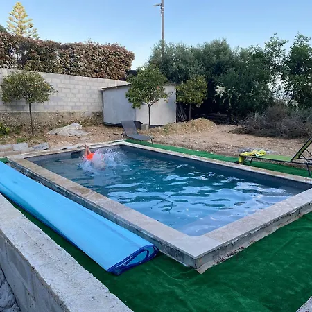 Alloggio in famiglia Avec Acces Terrasse Et Piscine